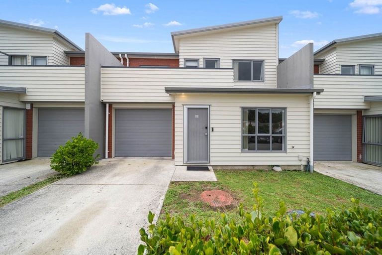 Photo of property in 21/46 Park Estate Road, Rosehill, Papakura, 2113