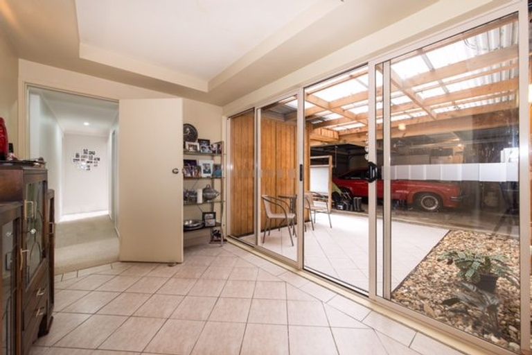 Photo of property in 15 Royal Road, Massey, Auckland, 0614