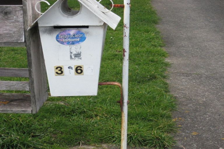 Photo of property in 316b Wellington Road, Wainuiomata, Lower Hutt, 5014