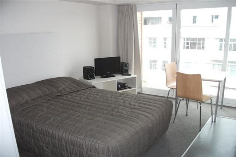 Photo of property in The Peak Apartments, 1001/170 Taranaki Street, Te Aro, Wellington, 6011