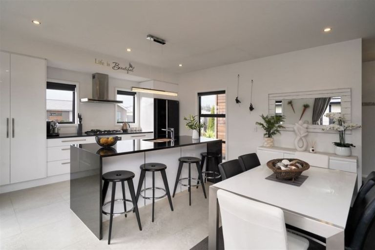 Photo of property in 5 Genoa Avenue, Rolleston, 7614