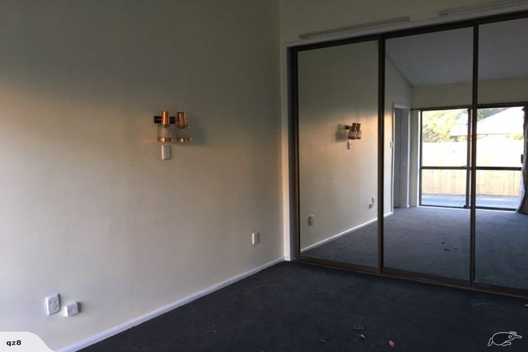 Photo of property in 1/406 Memorial Avenue, Burnside, Christchurch, 8053