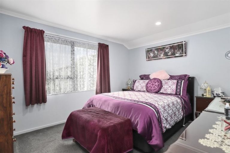 Photo of property in 7a Lloyd Drive, Nawton, Hamilton, 3200