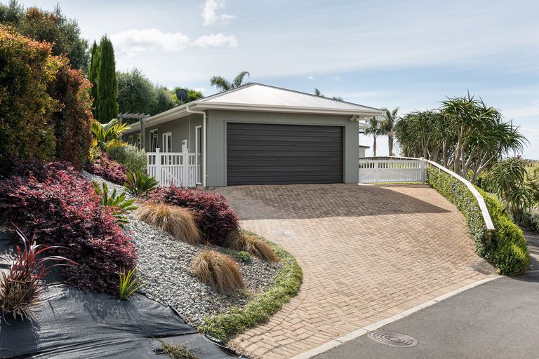 Photo of property in 109a Kaitemako Road, Welcome Bay, Tauranga, 3112
