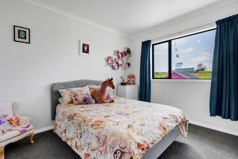 Photo of property in 43 Quinns Road, Normanby, Hawera, 4673