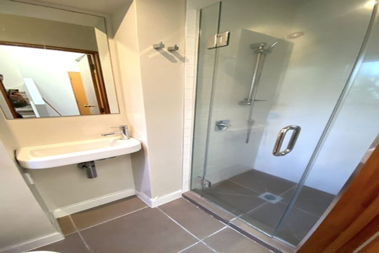 Photo of property in 2/60 Centorian Drive, Windsor Park, Auckland, 0632