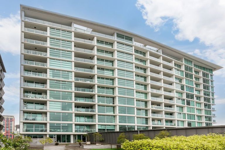 Photo of property in Chews Lane Apartments, 11e/9 Chews Lane, Wellington Central, Wellington, 6011