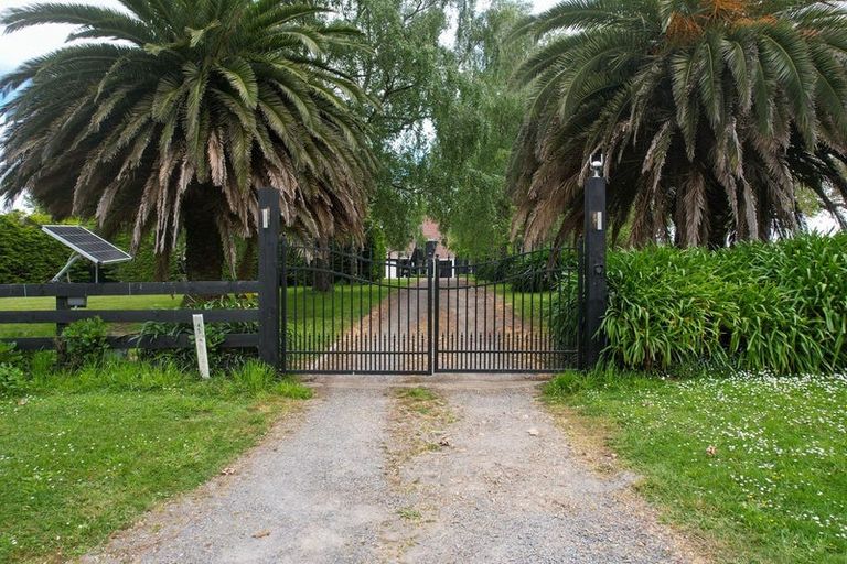 Photo of property in 45 Ringawhati Road, Otaki, 5583