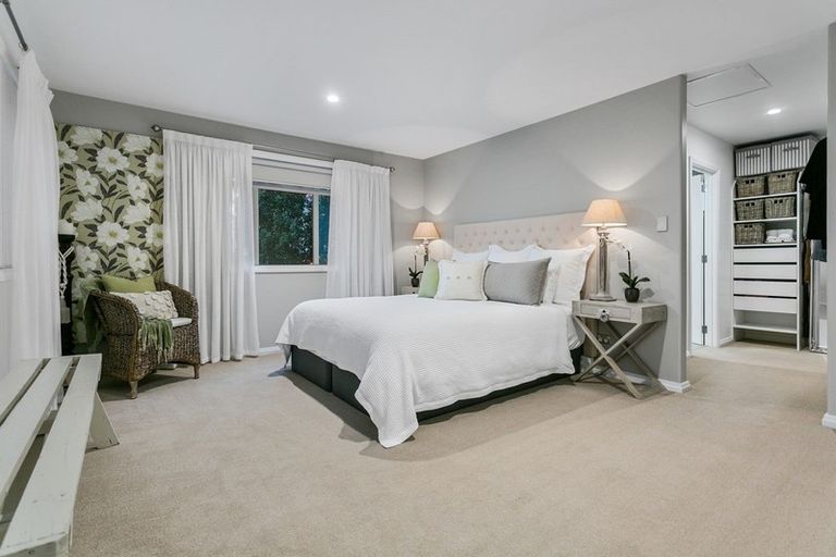 Photo of property in 17 Waiarohia Place, Hobsonville, Auckland, 0616