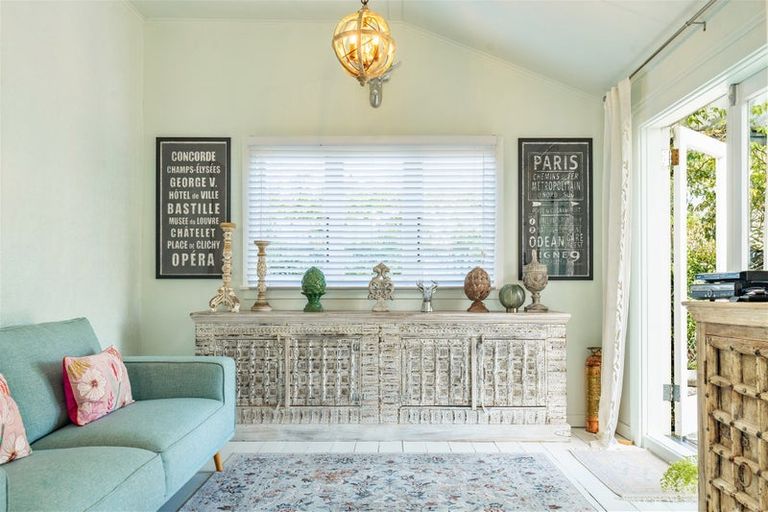 Photo of property in 7 Moore Street, Milton, 9220