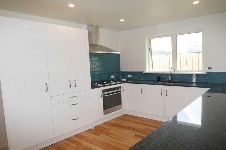 Photo of property in 1 Toru Road, Paraparaumu Beach, Paraparaumu, 5032