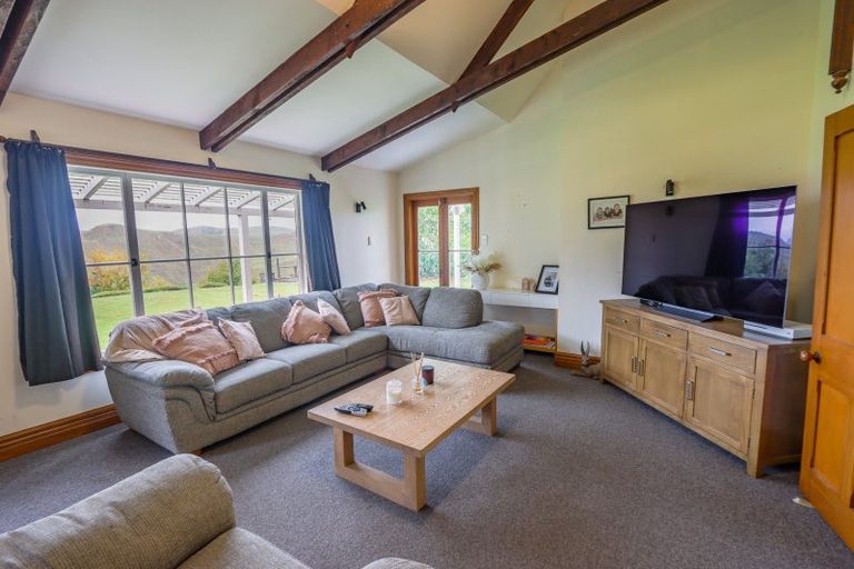 Photo of property in 215 Kukuta Road, Okoia, Whanganui, 4573