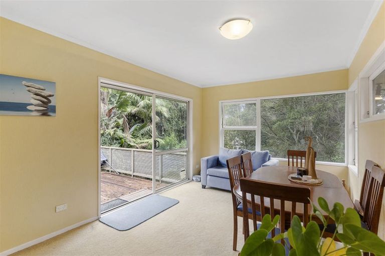 Photo of property in 32 Monarch Avenue, Hillcrest, Auckland, 0627