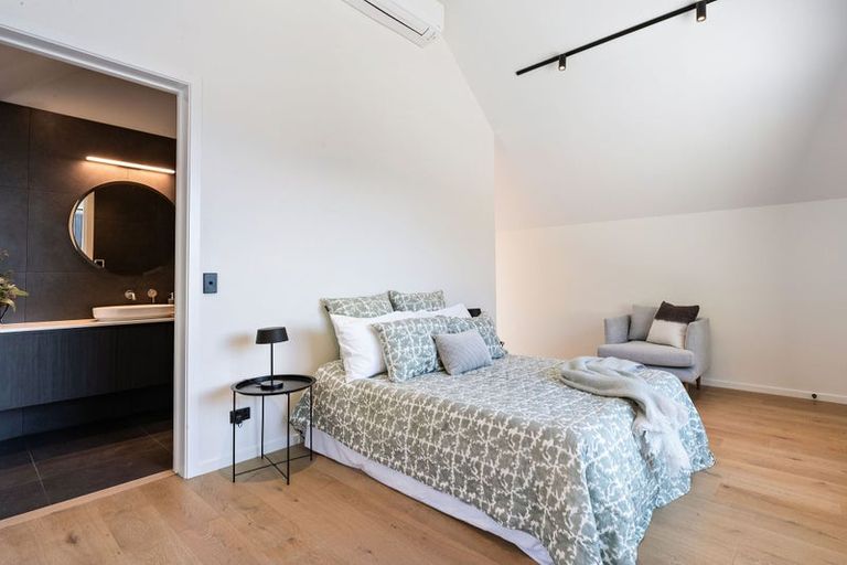 Photo of property in 9 Mckenzies Shute, Jacks Point, Queenstown, 9371