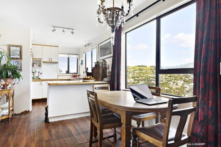 Photo of property in 19 Admiralty Street, Crofton Downs, Wellington, 6035