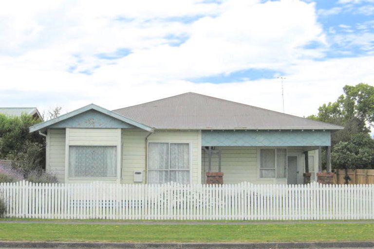 Photo of property in 301 Kahutia Street, Gisborne, 4010