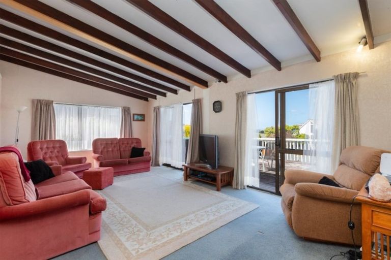 Photo of property in 27 Matangi Terrace, Snells Beach, 0920