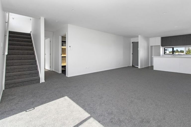 Photo of property in 82 Jacks Landing Drive, Hamilton Lake, Hamilton, 3204