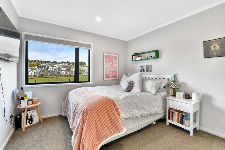 Photo of property in 117 Bonair Crescent, Silverdale, 0932