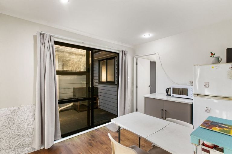 Photo of property in 23 Sheralee Place, Bucklands Beach, Auckland, 2014