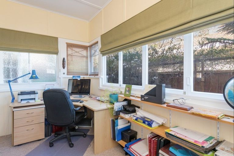 Photo of property in 1/11a Brougham Street, Nelson South, Nelson, 7010