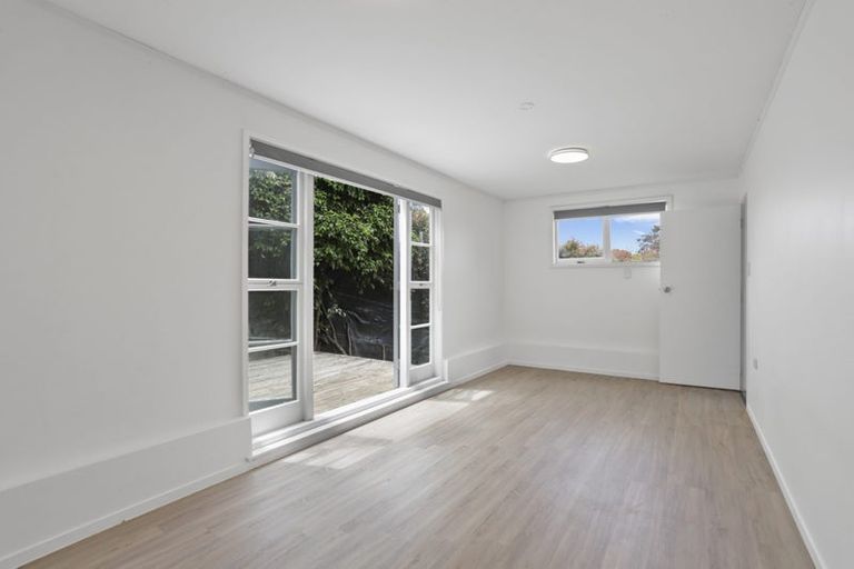 Photo of property in 18a Puketitiro Street, Glen Eden, Auckland, 0602