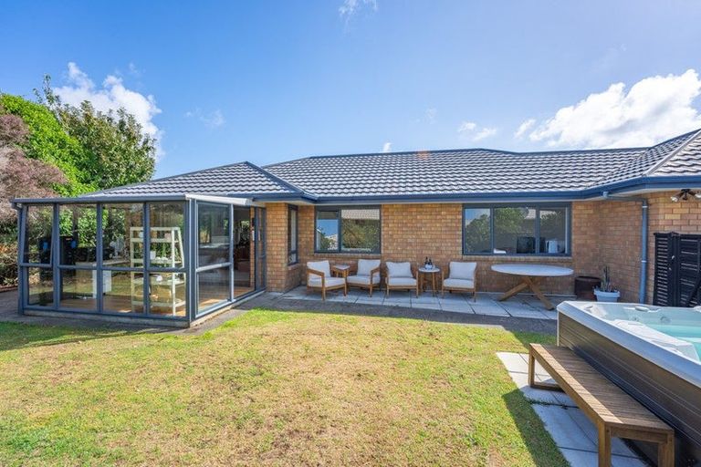 Photo of property in 53 Makarini Street, Paraparaumu, 5032