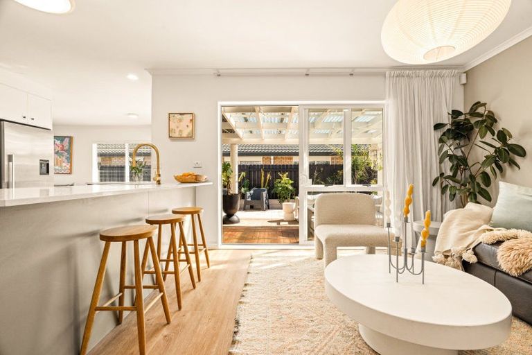 Photo of property in 151 Evans Road, Papamoa Beach, Papamoa, 3118