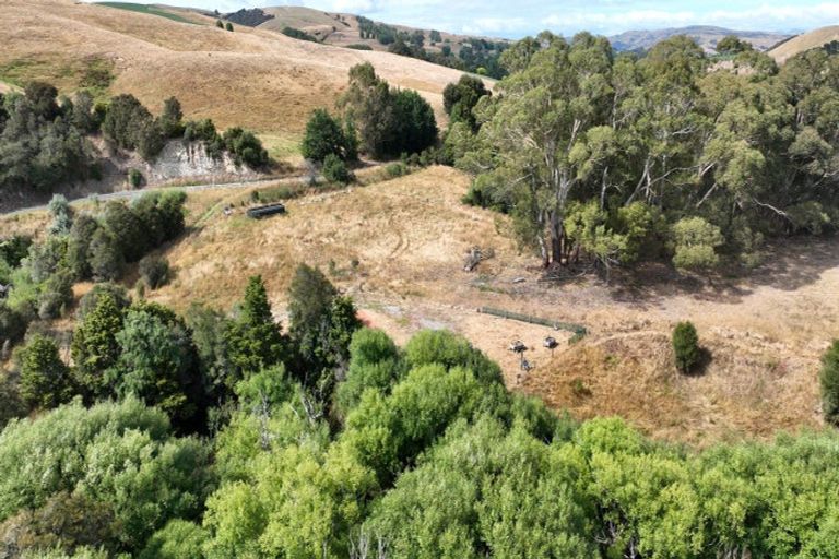 Photo of property in 599c Longbush Road, Hinakura, Masterton, 5884