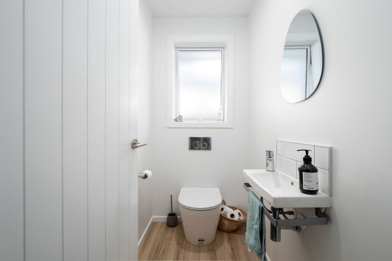 Photo of property in 46 Stratford Drive, Mount Pisa, Cromwell, 9383