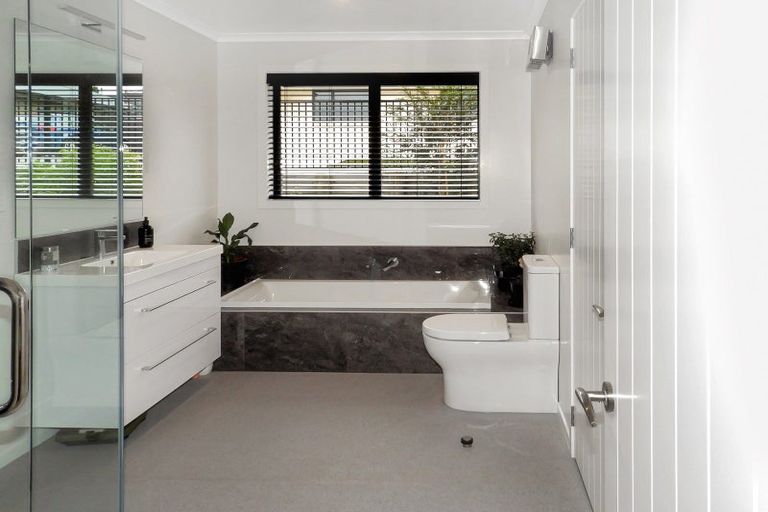 Photo of property in 16a Clydesdale Drive, Holmes Hill, Oamaru, 9401