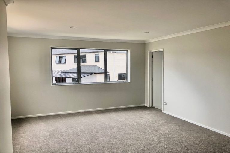 Photo of property in 60 Hikuawa Road, Flat Bush, Auckland, 2019