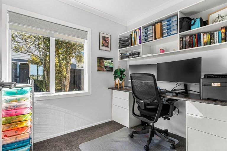 Photo of property in 74 Fourth Avenue, Woodhill, Whangarei, 0110