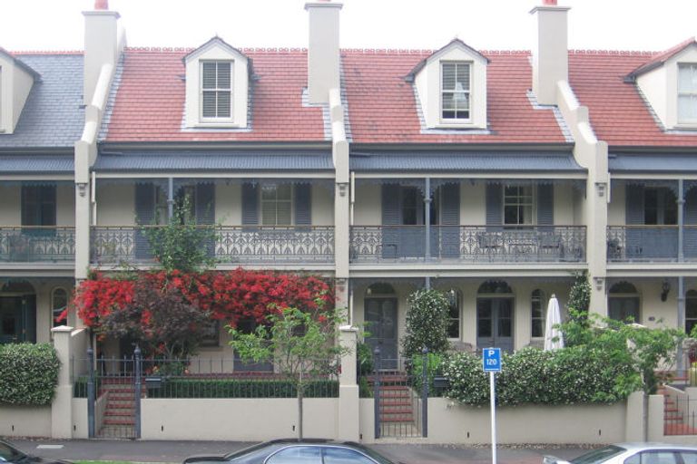 Photo of property in 1i George Street, Newmarket, Auckland, 1023