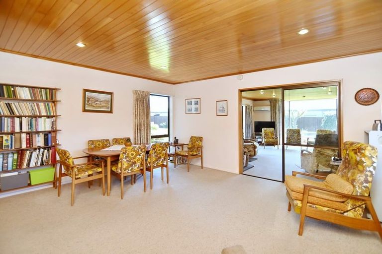 Photo of property in 15 Chartwell Close, Rangiora, 7400