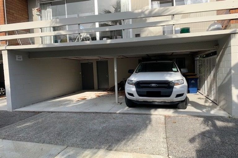 Photo of property in 1/34b Harley Close, Hauraki, Auckland, 0622