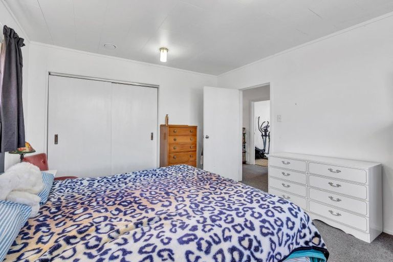 Photo of property in 6 Egmont Street, Normanby, Hawera, 4614