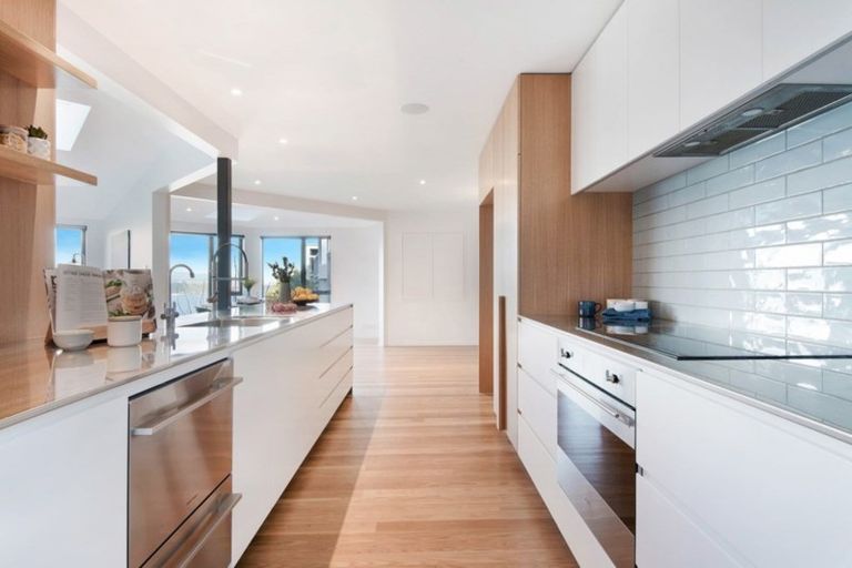 Photo of property in 19b Kabul Street, Khandallah, Wellington, 6035