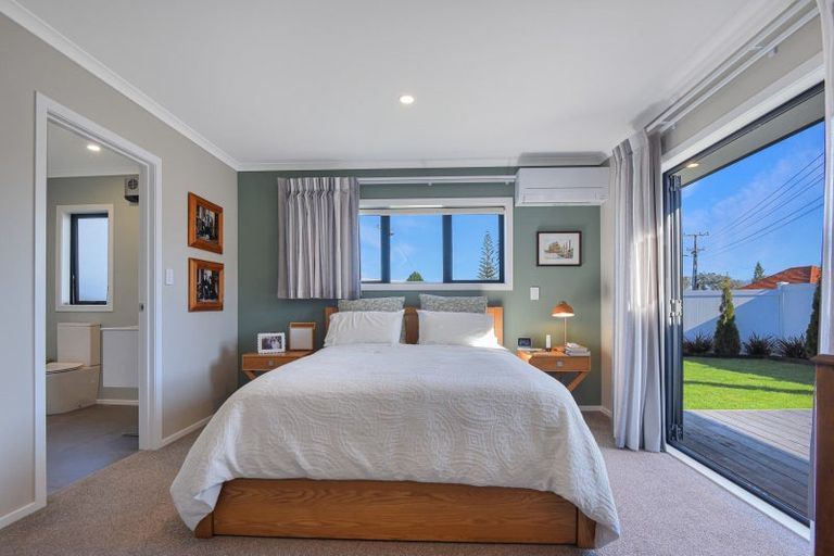 Photo of property in 32 Maxwell Avenue, Durie Hill, Whanganui, 4500