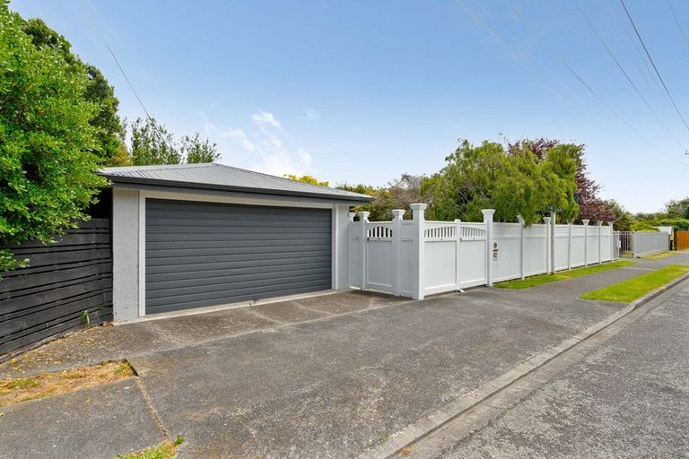 Photo of property in 82 Naples Street, Martinborough, 5711
