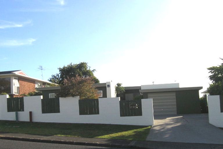Photo of property in 81 Eban Avenue, Hillcrest, Auckland, 0627