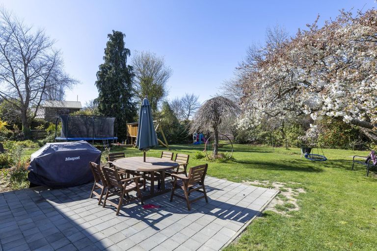 Photo of property in 18 Burgess Street, Pleasant Point, 7903