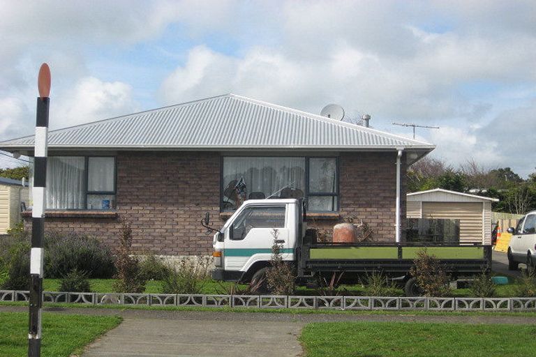 Photo of property in 42 Richmond Street, Waitara, 4320