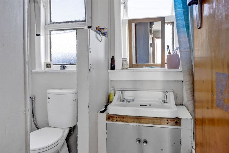 Photo of property in 17 Tuke Street, Normanby, Hawera, 4614