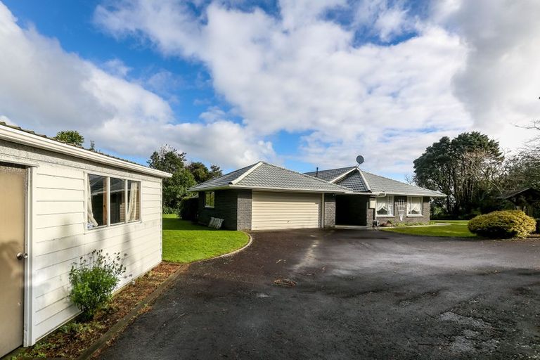 Photo of property in 5 Byron Place, Whalers Gate, New Plymouth, 4310