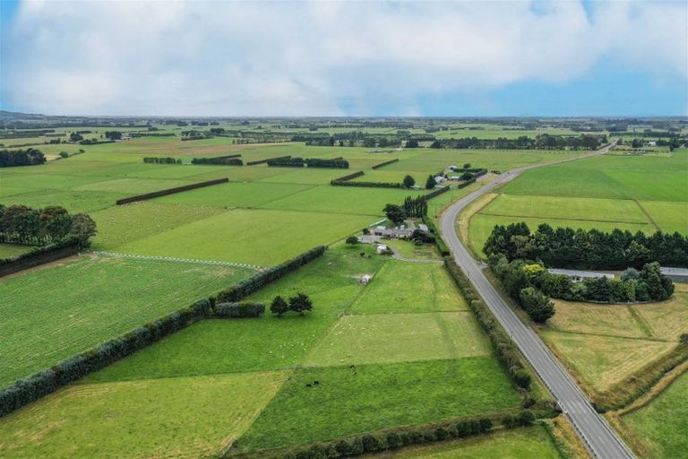 Photo of property in 179 Winton-lorneville Highway, Thomsons Crossing, Winton, 9781