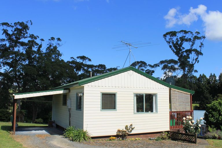 Photo of property in 11 Ironbark Road, Waipapa, Kerikeri, 0295