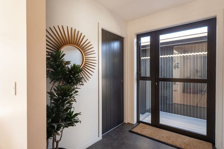 Photo of property in 37 Tasman Road, Twizel, 7901