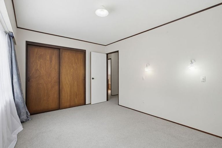 Photo of property in 2a Civic Place, Waiuku, 2123