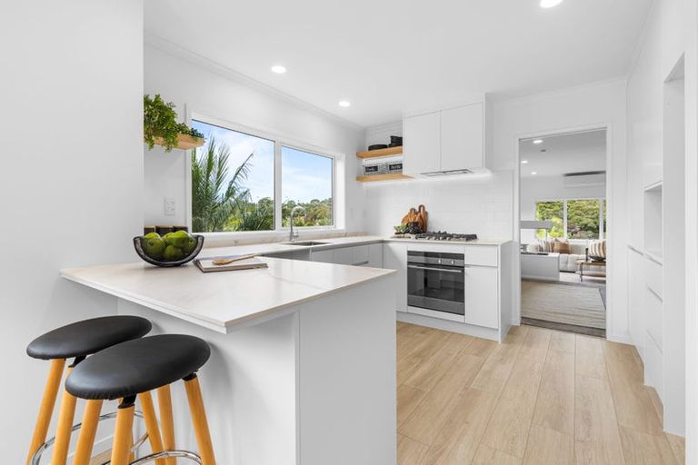 Photo of property in 3/35 John Court Street, Birkenhead, Auckland, 0626